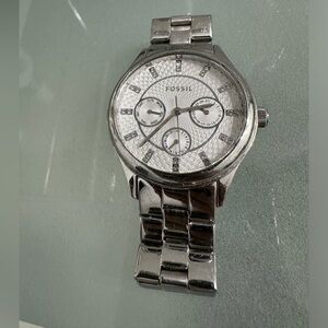 Fossil women’s wristwatch